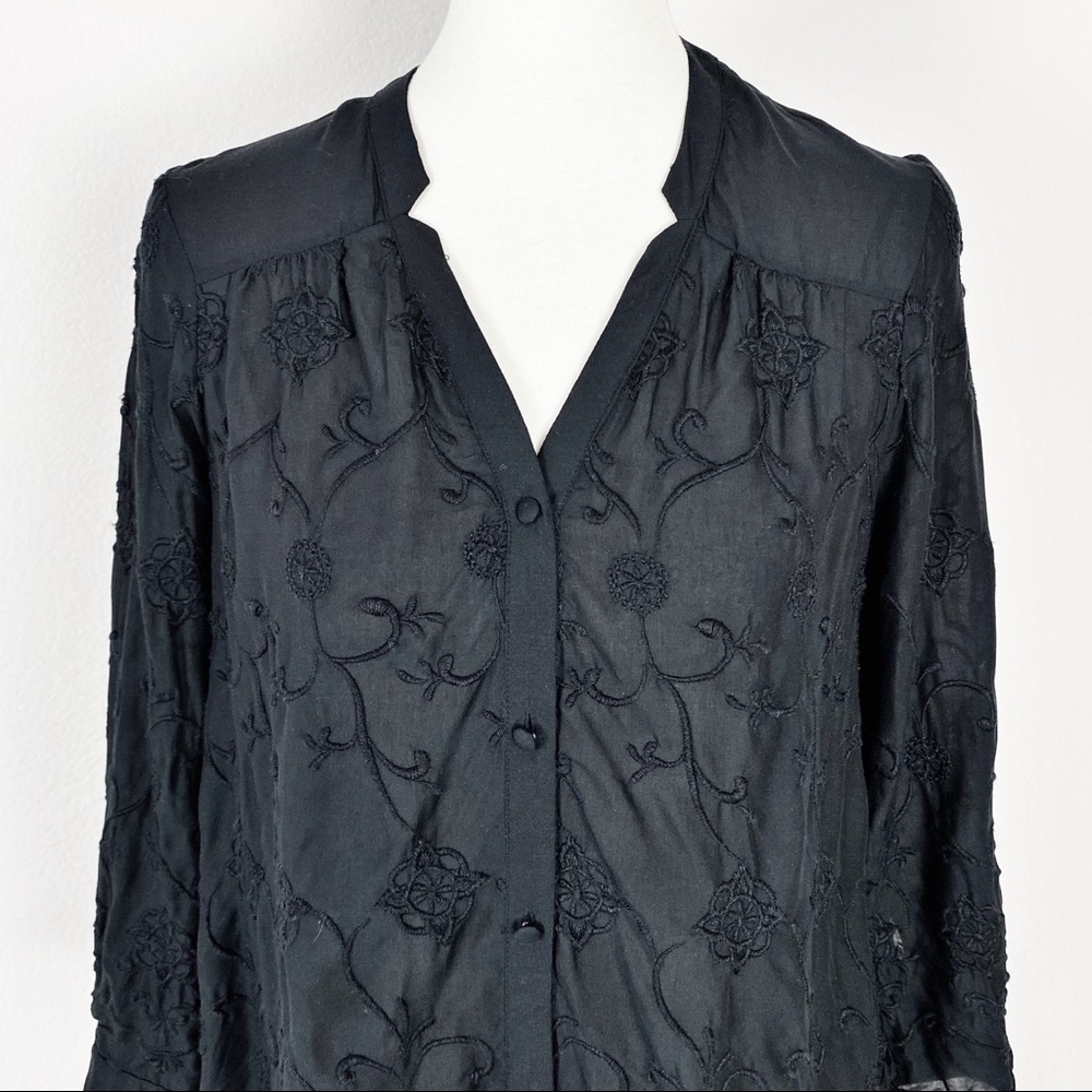 Lucky Brand Semi Sheer Top Black Embroidery S - Picture 6 of 8